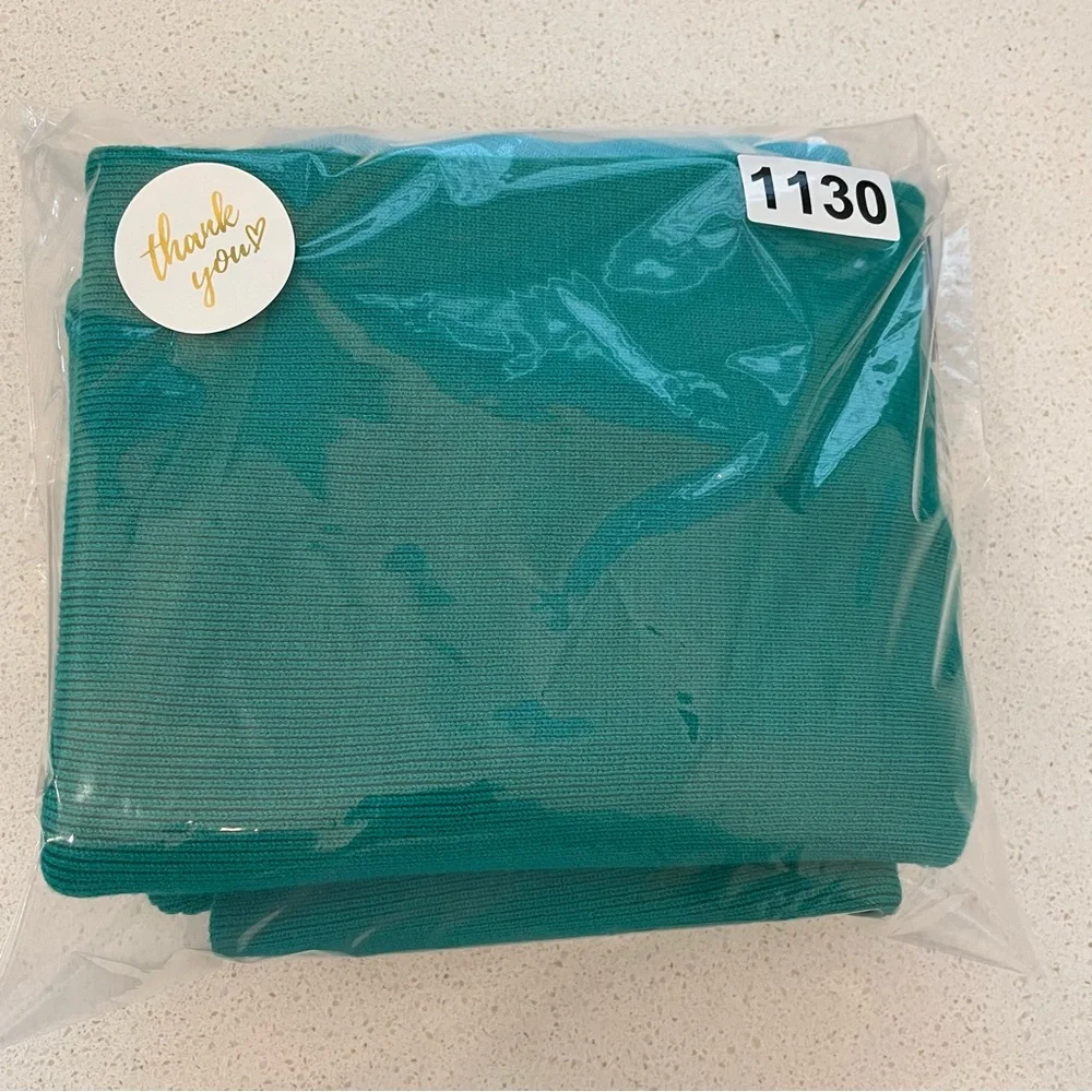 Elegant Green and Blue Midi Dress - Picture 5 of 5